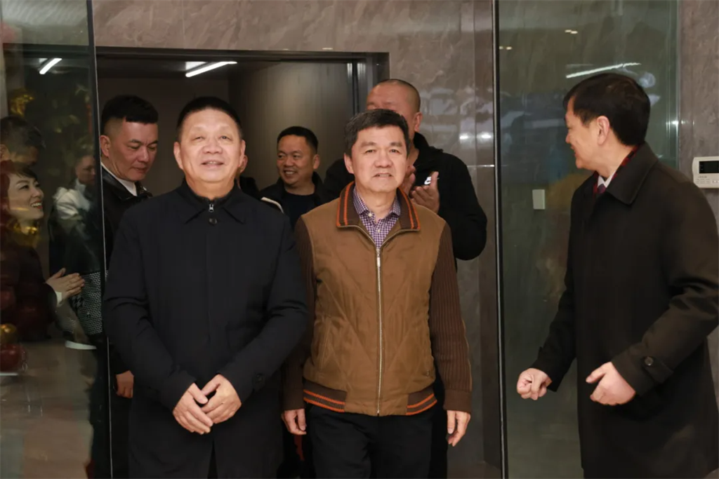 首页-BB贝博艾弗森公司官网